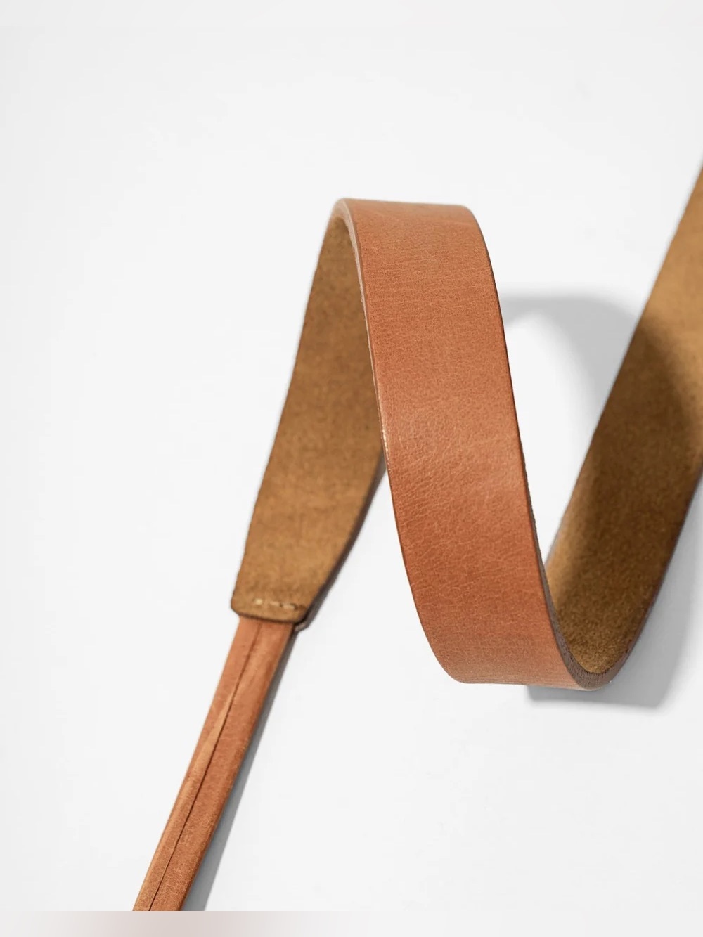 ADA | Skinny Wrap Leather Belt in Cognac - Picture 2 of 7